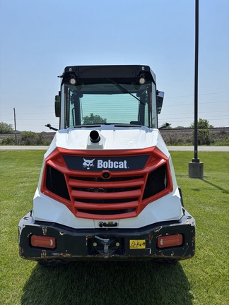 2022 Bobcat L85 Compact Utility Loader