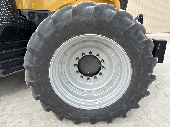 2019 Challenger 1042 Tractor