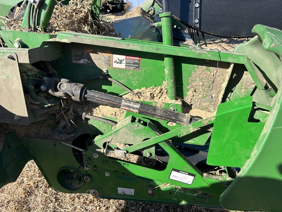 2016 John Deere 645FD Header Combine