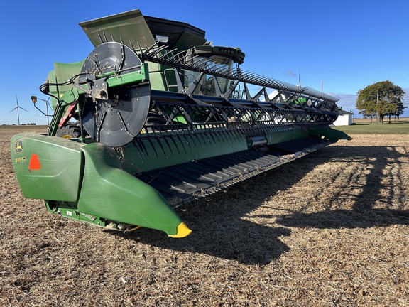 2016 John Deere 645FD Header Combine