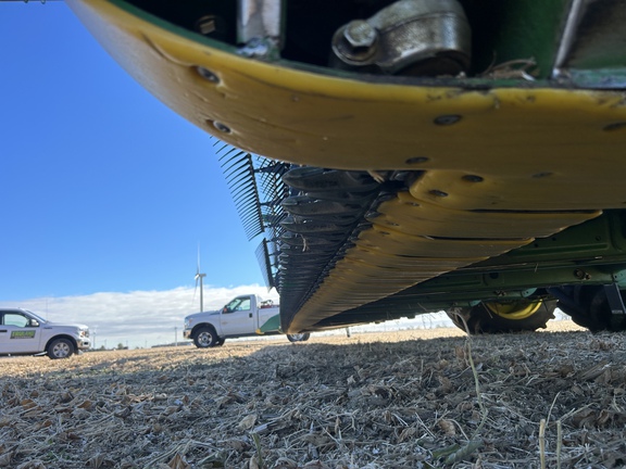 2016 John Deere 645FD Header Combine