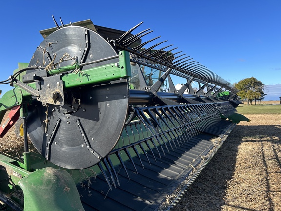 2016 John Deere 645FD Header Combine