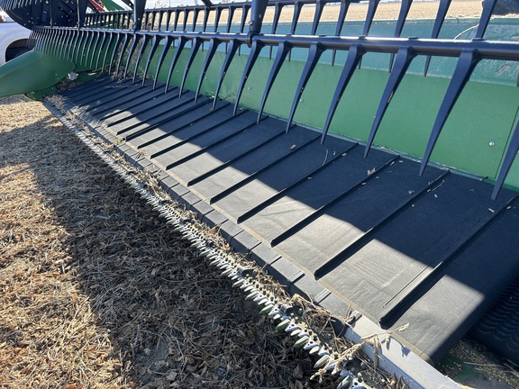 2016 John Deere 645FD Header Combine