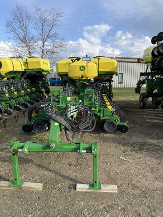 2023 John Deere 1775NT Planter