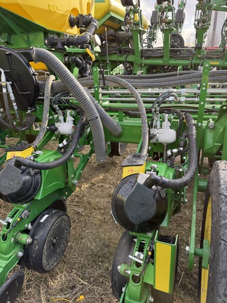 2023 John Deere 1775NT Planter