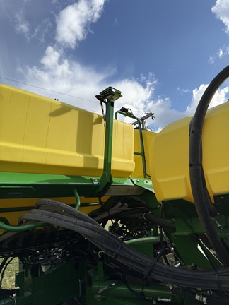 2023 John Deere 1775NT Planter