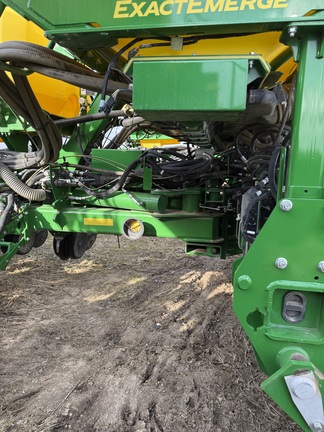 2023 John Deere 1775NT Planter