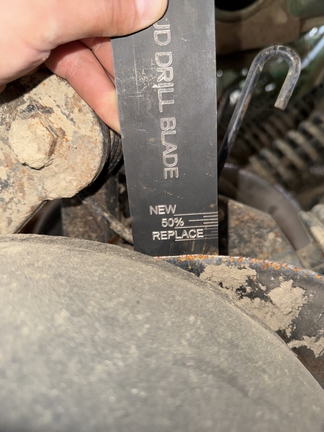 2000 John Deere 1560 Drill