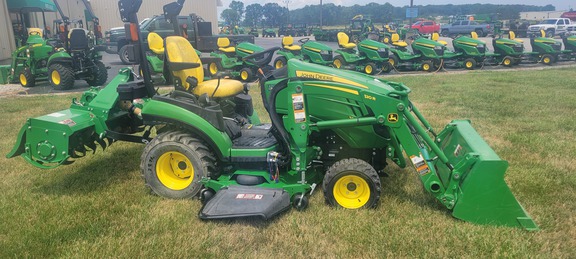 2018 John Deere 1025R Tractor Compact