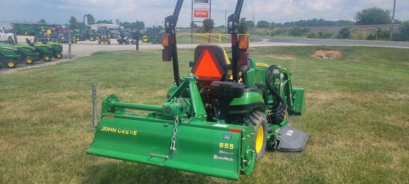 2018 John Deere 1025R Tractor Compact