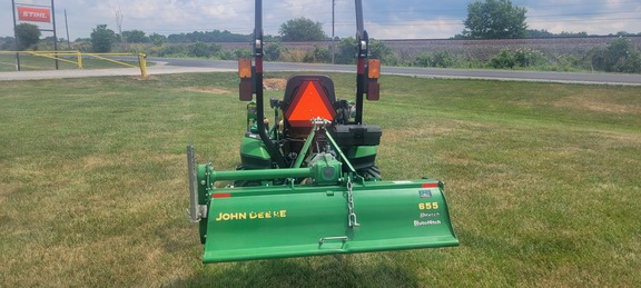 2018 John Deere 1025R Tractor Compact