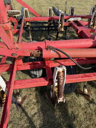 Wil-Rich 2500 Field Cultivator