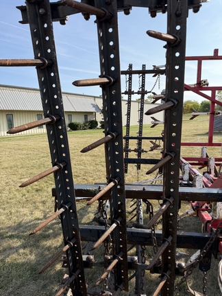 Wil-Rich 2500 Field Cultivator