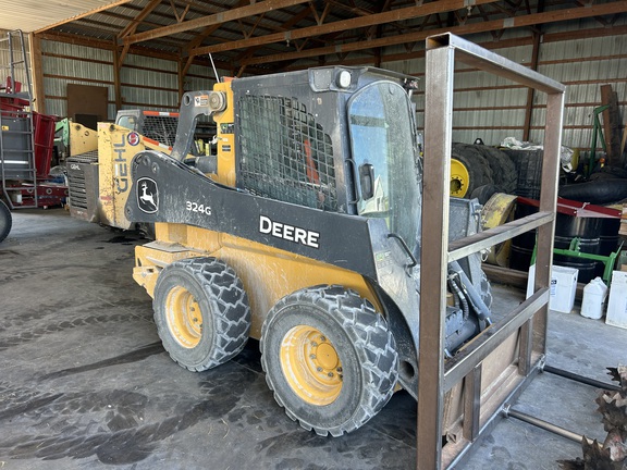 2022 John Deere 324G Skid Steer Loader