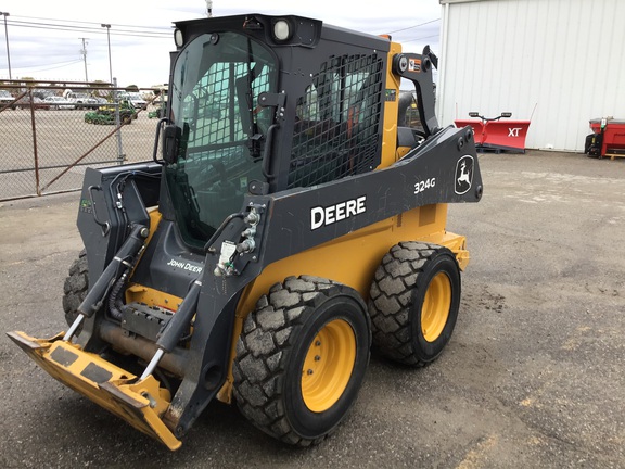 2022 John Deere 324G Skid Steer Loader