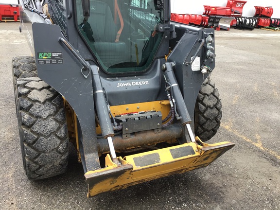 2022 John Deere 324G Skid Steer Loader