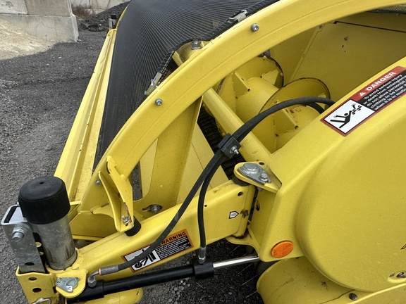 2022 John Deere 659 Header Forage