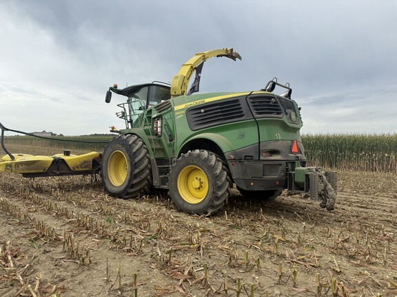 2022 John Deere 9900 Forage Harvester