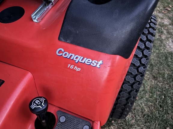 Simplicity Conquest 16H Garden Tractor