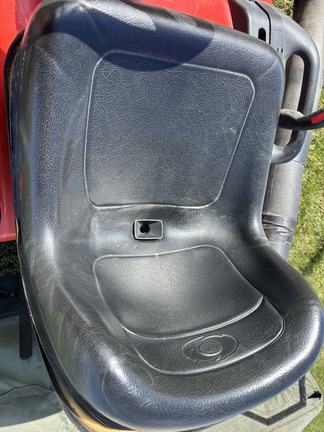 Simplicity Conquest 16H Garden Tractor