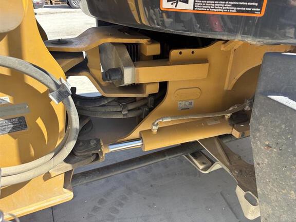 2024 John Deere 324 P Compact Utility Loader