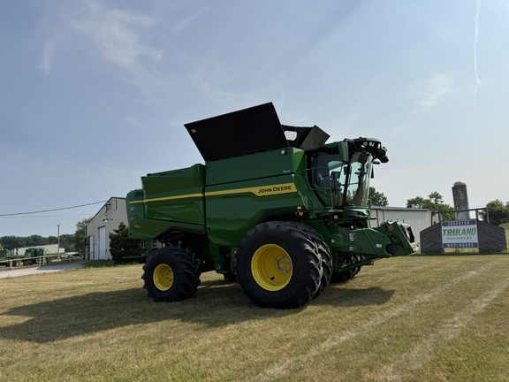 2025 John Deere S7 800 Combine