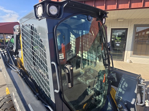 2024 John Deere 324G Skid Steer Loader