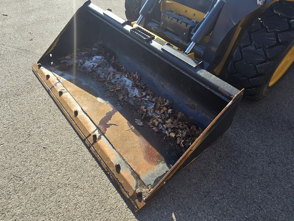 2024 John Deere 324G Skid Steer Loader