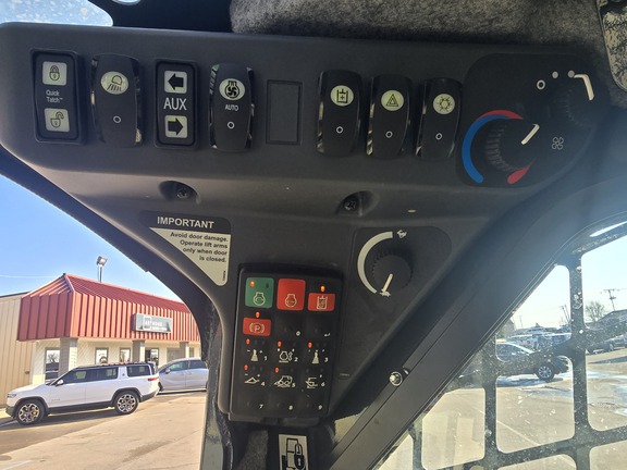 2024 John Deere 324G Skid Steer Loader
