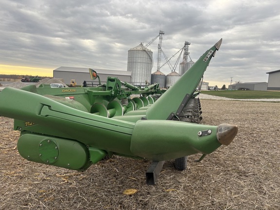2019 John Deere 712FC Header Corn Head