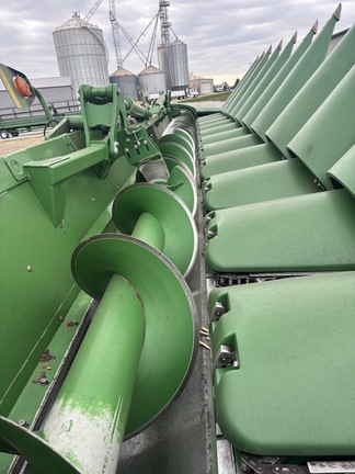 2019 John Deere 712FC Header Corn Head