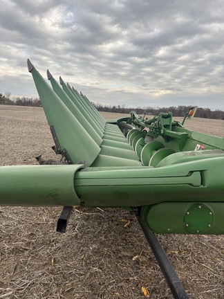 2019 John Deere 712FC Header Corn Head