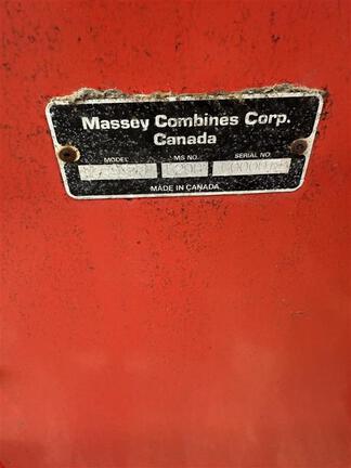 Massey Ferguson 9320 Header Combine