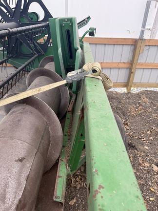 1997 John Deere 920F Header Combine