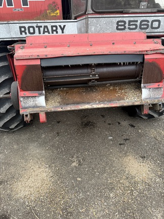 1987 Massey Ferguson 8560 Combine