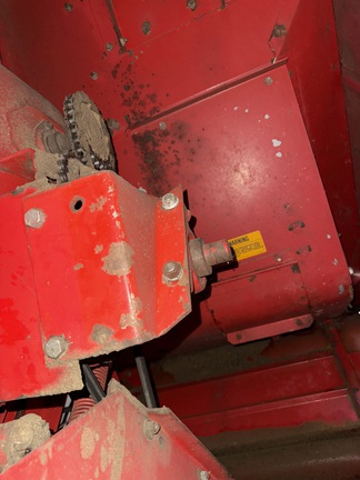 1987 Massey Ferguson 8560 Combine