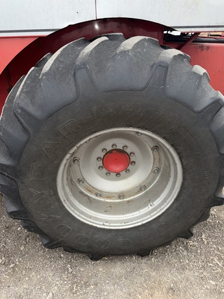 1987 Massey Ferguson 8560 Combine