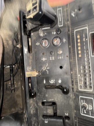 1987 Massey Ferguson 8560 Combine