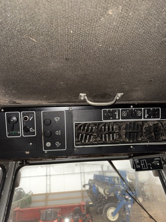 1987 Massey Ferguson 8560 Combine