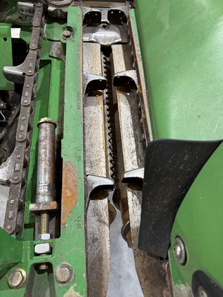 2009 John Deere 608C Header Corn Head