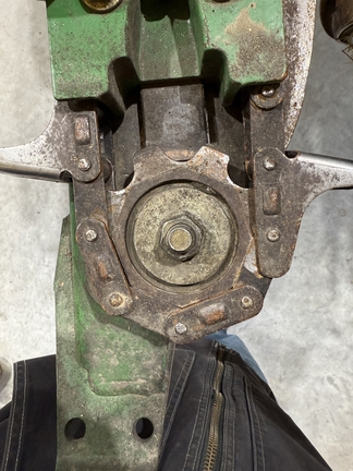 2009 John Deere 608C Header Corn Head