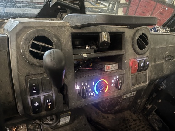 2022 John Deere XUV 835M ATV