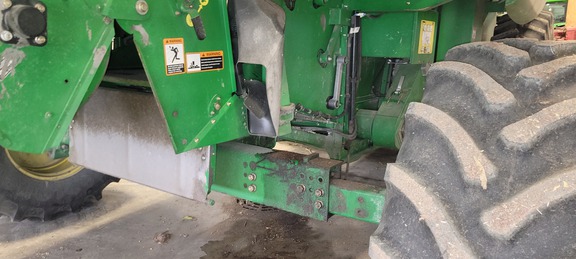 2009 John Deere 9570 STS Combine