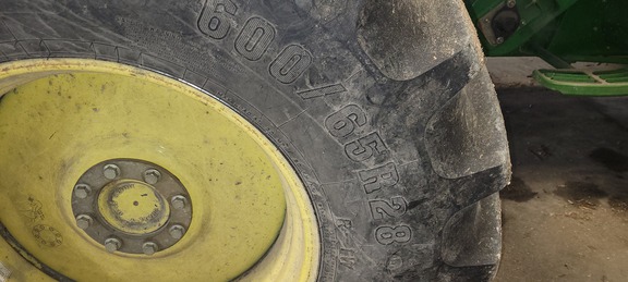 2009 John Deere 9570 STS Combine