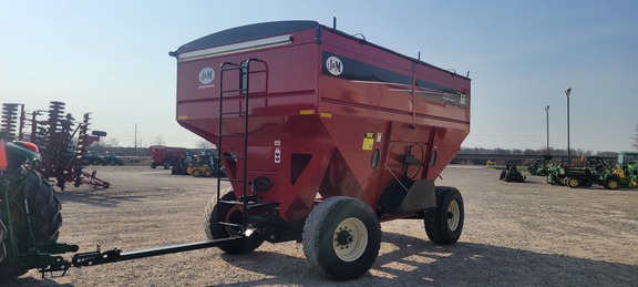 2023 J&M 755 Gravity Box