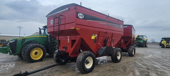 2023 J&M 755 Gravity Box