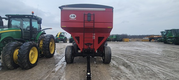 2023 J&M 755 Gravity Box