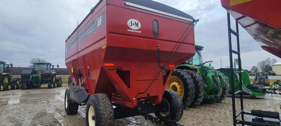 2023 J&M 755 Gravity Box