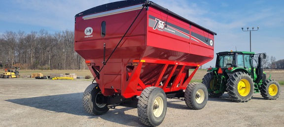 2023 J&M 755 Gravity Box