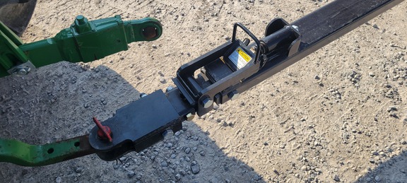 2023 J&M 755 Gravity Box